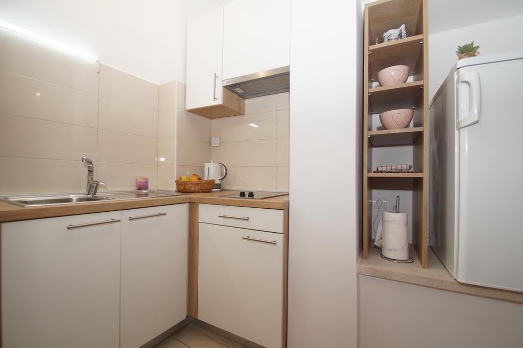 Apartma Chupa *