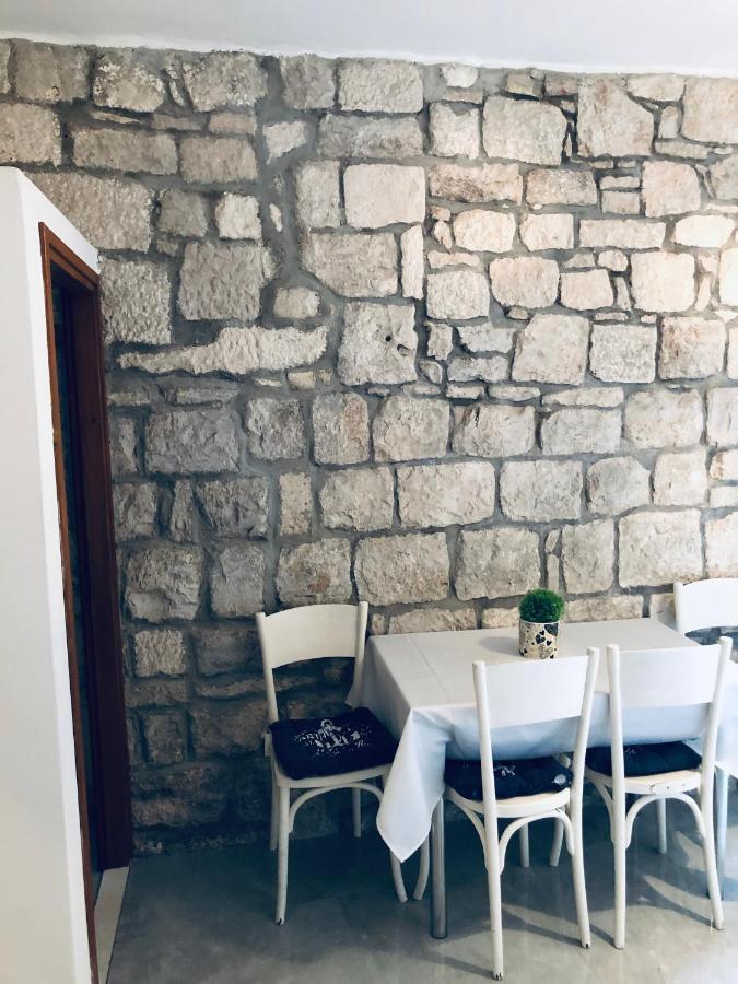 Apartma Chupa